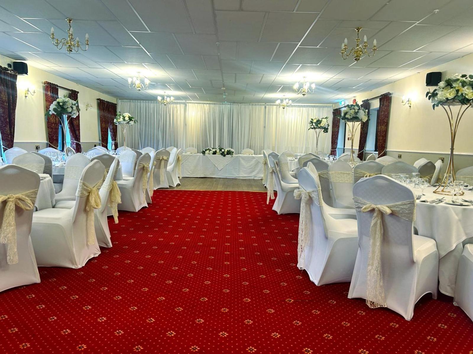 Marsh Farm Hotel Swindon Exterior foto